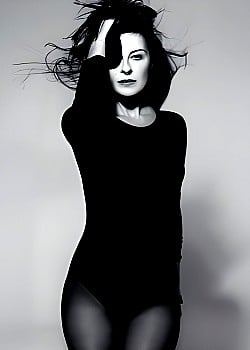 Lisa Stansfield image 2 of 2