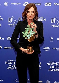 Lisa Stansfield image 3 of 3