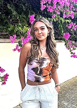 Lisa Van Der Valk image 2 of 4