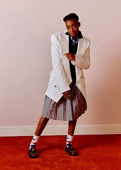 Little Simz image 4 of 4