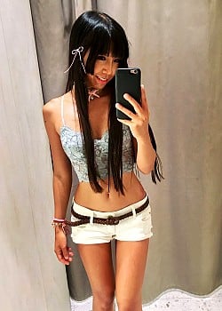 Littlesubgirl
