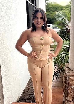 Litzy Vallejos image 2 of 3