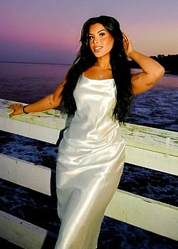 Liv Lopez image 1 of 2