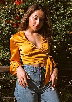 Liya Perez image 4 of 4