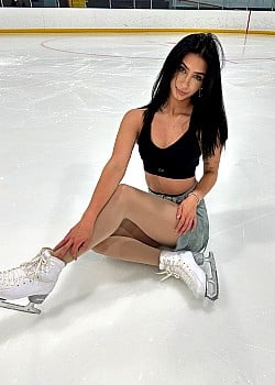 Liza  Lowe