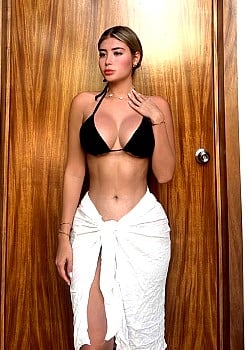 Lizeth Miranda image 3 of 3