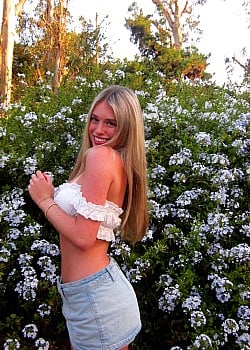 Lizzie Branstetter image 2 of 4