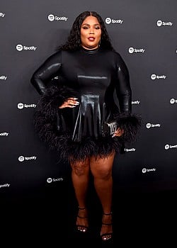Lizzo image 1 of 1