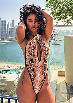 Lorena Maria image 3 of 4
