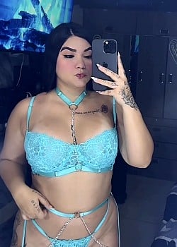 Lorena Matias image 2 of 4