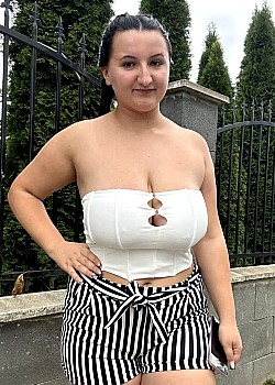 Lorena Noje image 3 of 4