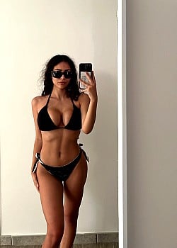 Lorenza Giuliano image 2 of 3