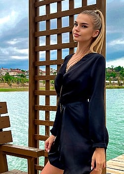 Loresa Hamitaj image 4 of 4