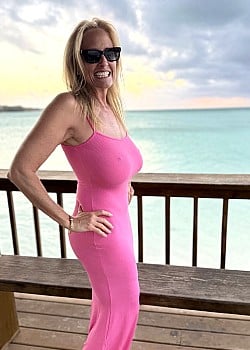 Lorraine Ziff