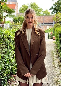 Lotte Kampshoff image 3 of 4