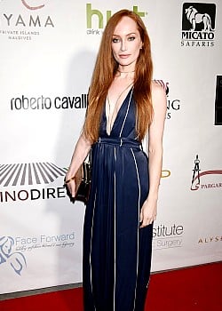 Lotte Verbeek image 1 of 2