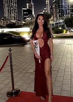 Louise Mooney image 1 of 4
