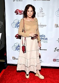 Louise Sorel image 2 of 4