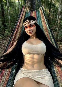 Luana Iracema image 3 of 4