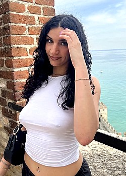 Lucrezia Puzella image 2 of 3