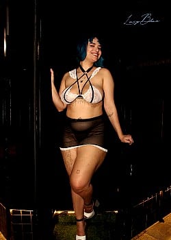 Lucy Blue (Onlyfans)