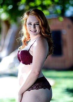Lucy Foxx image 2 of 4