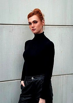 Lucy Hellenbrecht image 2 of 4