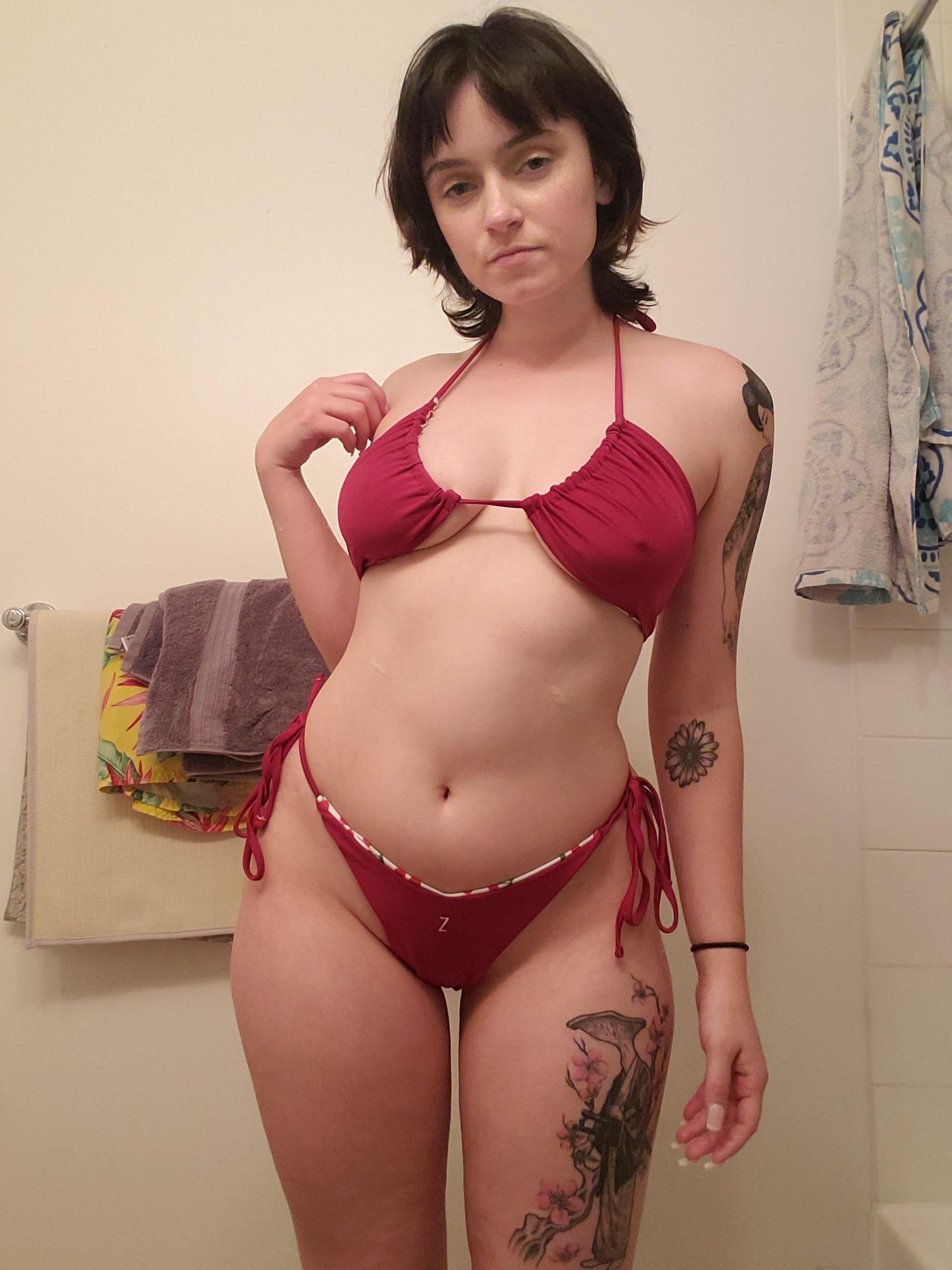 Lucy Lawrence - Free nude pics, galleries & more at Babepedia
