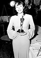Luise Rainer profile photo