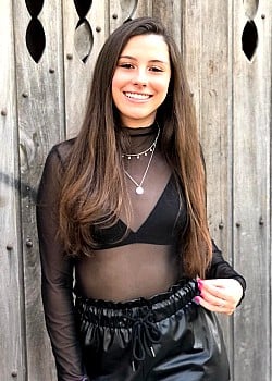 Luiza Bana image 2 of 4