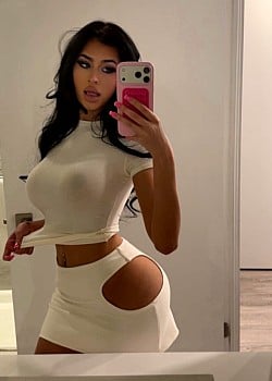 Luli Bunni image 4 of 4