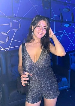 Luna Lane (Onlyfans) image 3 of 4