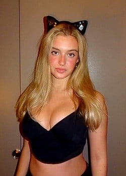 Lydia Pealer image 1 of 4