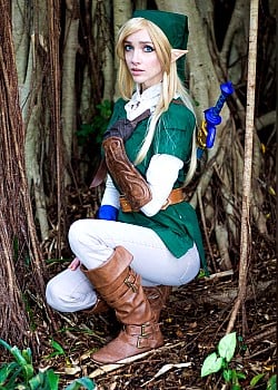 Lyz Brickley image 2 of 3