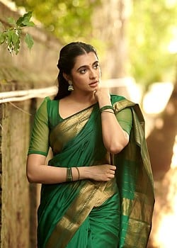 Maanasa Choudhary image 1 of 2