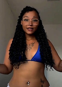 Maary Ryx image 1 of 1