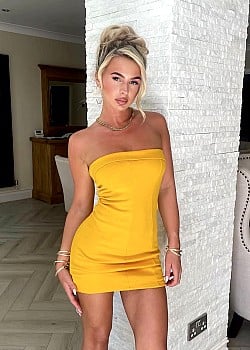 Macey Clifford image 2 of 4