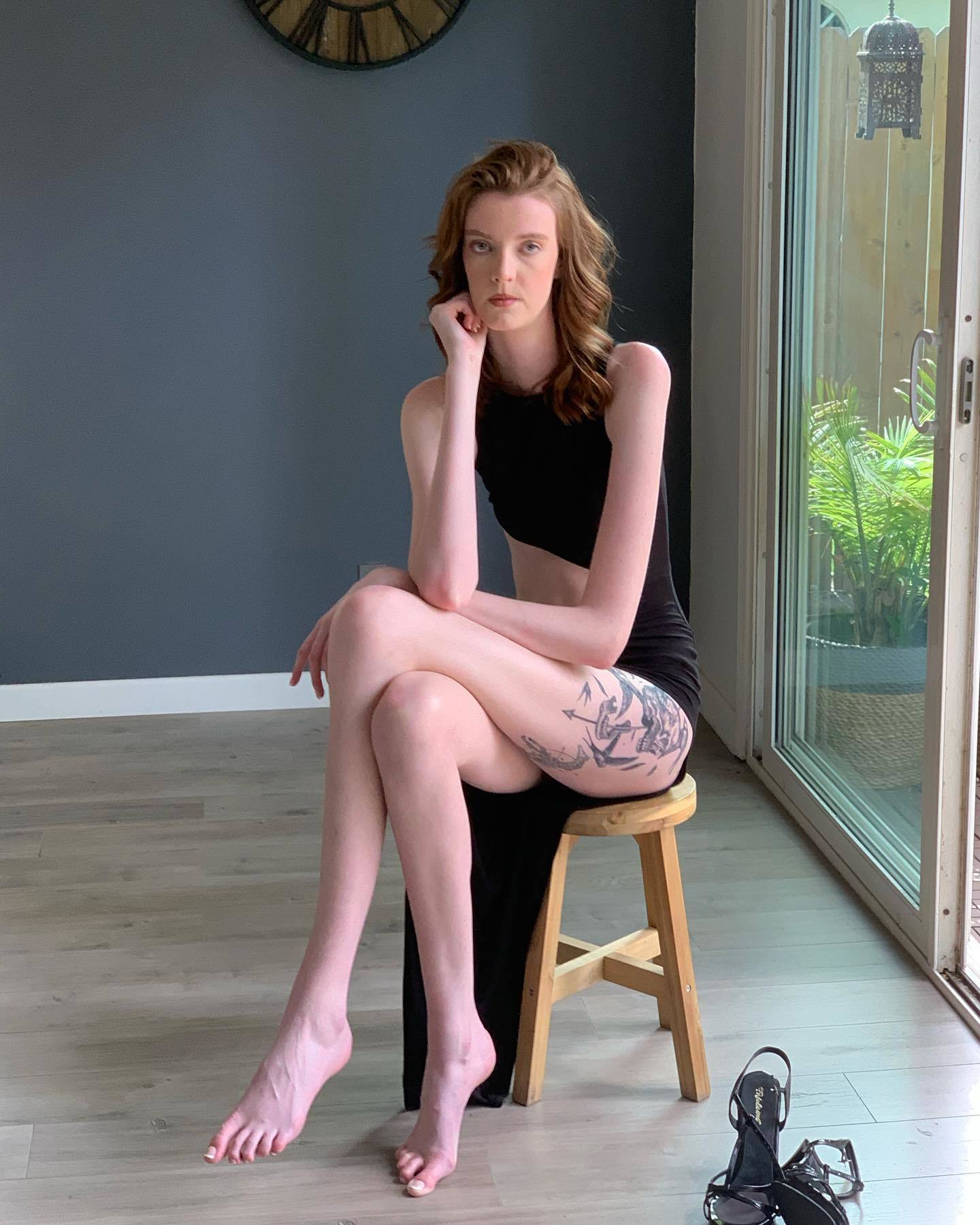 Maci Currin - Free pics, galleries & more at Babepedia