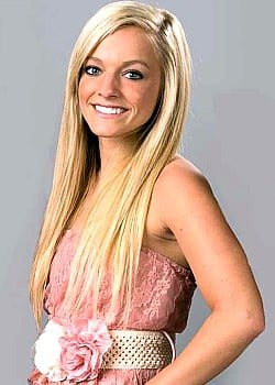 Mackenzie McKee image 1 of 1