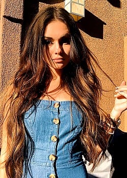 Maddie Capozza image 3 of 4