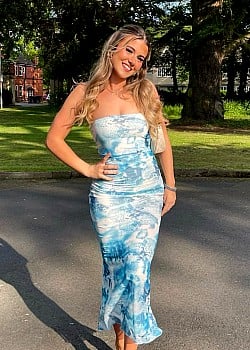 Maddie Lawrence image 1 of 4