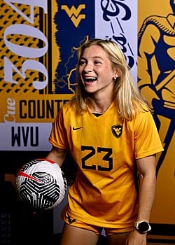 Maddie Moreau image 2 of 2
