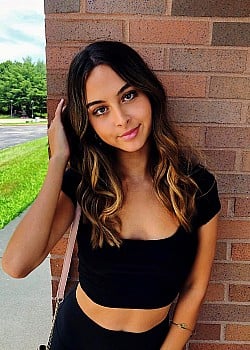 Maddie Reaney image 2 of 2