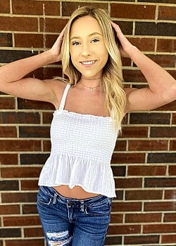 Maddy Noffsinger image 1 of 4