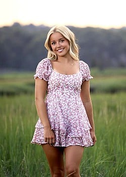 Maddy Surdi image 2 of 4
