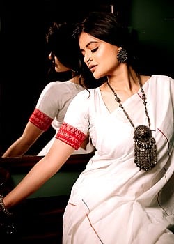 Madhumita Sarcar image 2 of 3