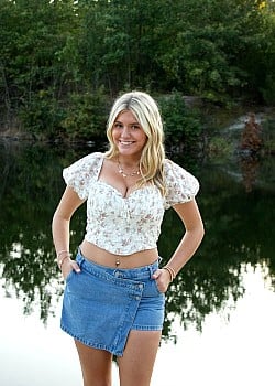 Madi Haenchen image 4 of 4
