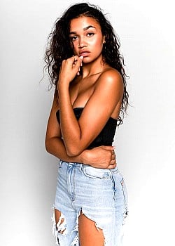 Madison Bailey image 1 of 4