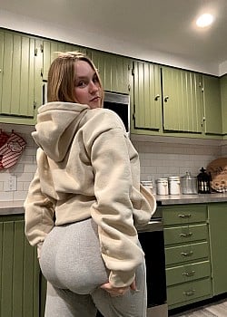 Madison Rose (Onlyfans) image 4 of 4