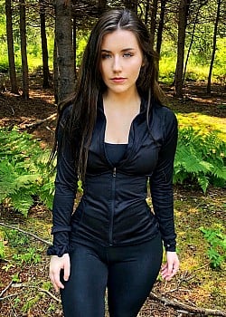 Madison Valerie image 2 of 4